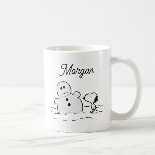 Jordnötter Snoopy Bygger A Snögubbe Lägg till Kaffemugg