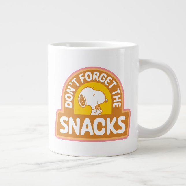 Jordnötter | Snoopy Glöm inte Snacks Jumbo Mugg (Höger)