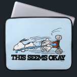 Jordnötter | Snoopy & Linus Laptop Fodral<br><div class="desc">Ta en titt på den här roligten på jordnötsdesign med Snoopy och Linus.</div>