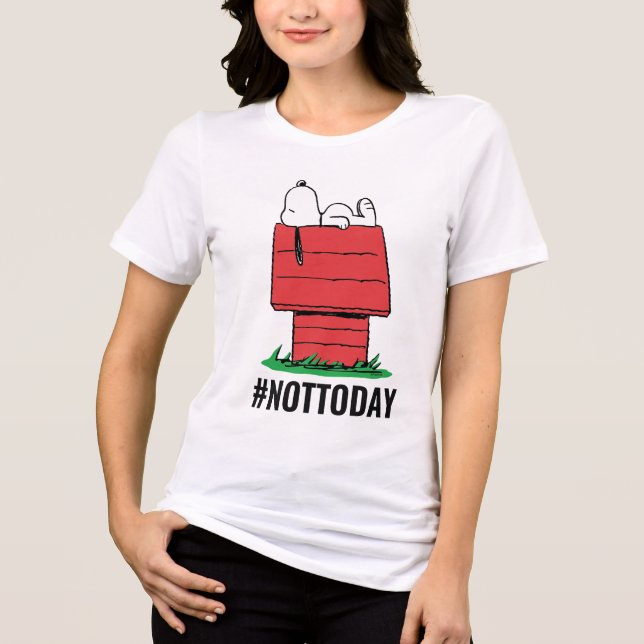 Jordnötter | Snoopy Napping T Shirt (Framsida)