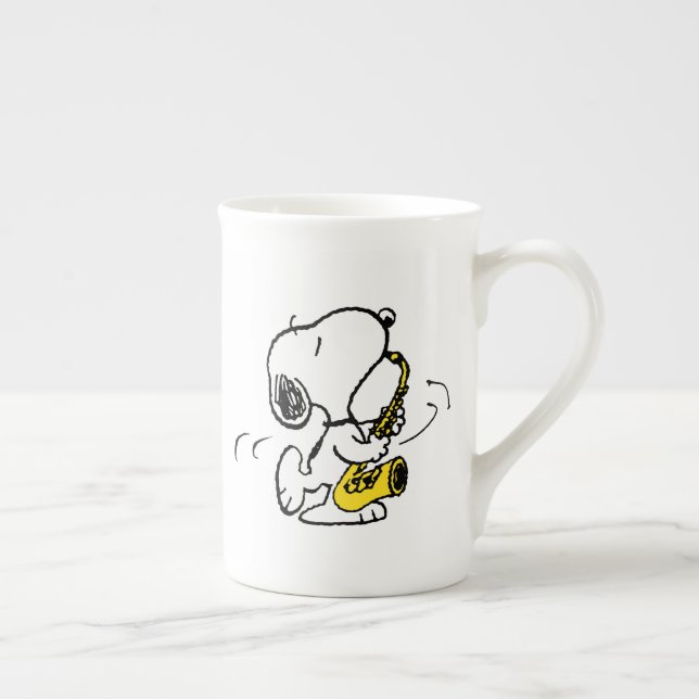 Jordnötter | Snoopy Saxophone Player Benporslin Mugg (Höger)