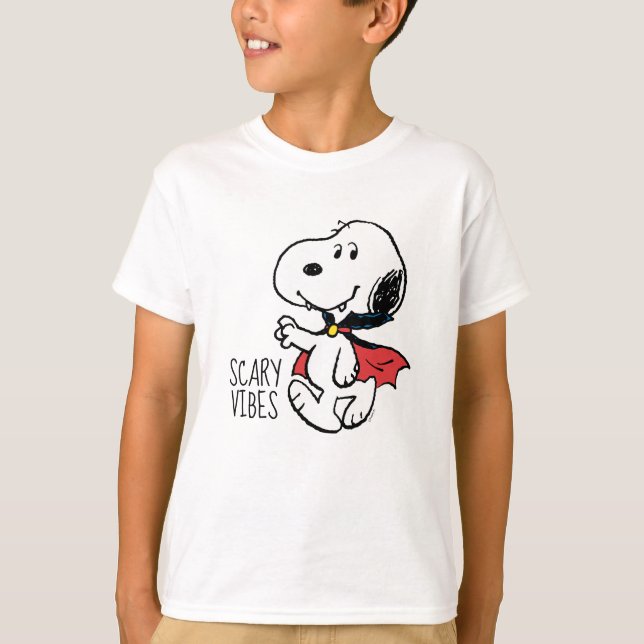 Jordnötter | Snoopy Smiling Vampire T Shirt (Framsida)