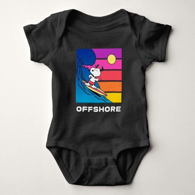 Jordnötter | Snoopy Surfing T Shirt (Framsida)