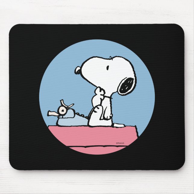 Jordnötter | Snoopy vid Typewriter Musmatta (Framsidan)