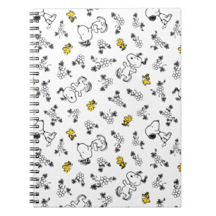 Jordnötter   Snoopy & Woodstock B&W Flower Mönster Anteckningsbok