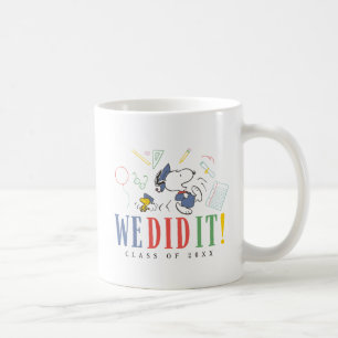 Jordnötter Snoopy Woodstock Vi Gjorde Det Examen M Kaffemugg