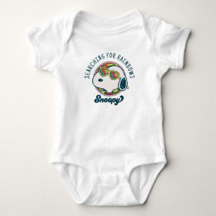 Jordnötter   Solglasögon av noopy Rainbow Heart T Shirt