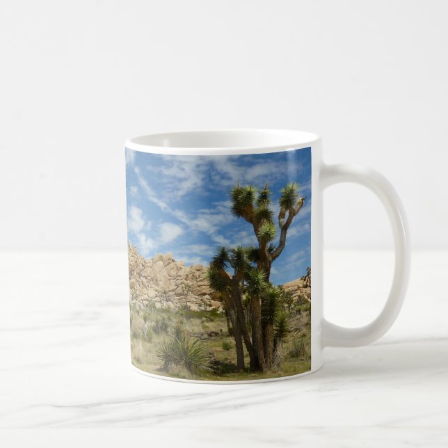 Joshua-träd och blå himmel ökenlandskap kaffemugg (Höger)