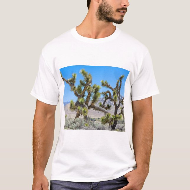 Joshua Tree i Kalifornien    T Shirt (Framsida)