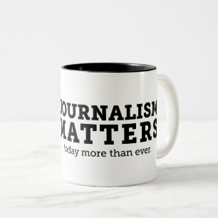 Journalistikmaterier rånar i dag Två-Tonad mugg