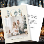 JOY-God jul! Modern, enkel bild Julkort<br><div class="desc">Kundspecifikt "Joy-God jul"-fotokort för helgdag. Gratulera till julhelgens glädje med detta vackert designade fotokort för anpassade. Eleganten beige bakgrund ramar din familjefoto perfekt, skapar dina semesterhälsningar stå ut med stil. Överst visas "JOY" från ord på ett utmärkt sätt i festligt, guld-accenterat brev, och ett lyxfärgat tryck läggs till som fångar...</div>