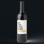 Joy Kärlek Latkes Peace Hanukkah Funny Jewish Vinflaska Etikett<br><div class="desc">roligt, jewant, latke, gift, födelsedag, chanukah, jude, helgdag, menorah</div>