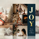 Joy Modern Blue Guld jul 3 Photo Collage<br><div class="desc">Joy Modern Blue Guld jul 3 Photo Collage Real Foil Helgdag Card. Skicka semesterhälsningar med foton till dina nära och kära med det här festliga och moderna Helgdag. Alla texterna är i förväg ordnade så att du enkelt och snabbt kan anpassa dig med dina egna detaljer. Glad helg!</div>