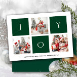 JOY Modern Grönt Roligt Script Photo Collage Simag Julkort<br><div class="desc">Skicka semesterhälsningar med anpassade och personlig till vänner, kolleger och familj i enkla, chic, elegant och modern 3-fotosamlingskarta, fräcka, naturliga minimalistiska stil-kort! En tre fotokollage som omges av ord " glädje " i modern grönt typografi visas framför dig. Under kalligrafin visas anpassningsbarnas hälsning-meddelande från din familj namn i modern typografi....</div>