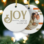 Joy Photo  Personlig Julgransprydnad Keramik<br><div class="desc">Joy,  Photo Template jul Ornament med djärvt modernt mönster tillbaka - lägg till ditt eget foto och din egen text till denna Ornament från Ricaso - med trendigets mönster-bakgrund i grönt- och orange-toner med böjd sage. ÄNDRA PROVFOTOT TILL DIN EGEN</div>