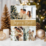 Joyeux Noel Photo Collage Julkort<br><div class="desc">Det här fantastiska 3-fotokortet med "Joyeux Noel!" i ett modernt typsnitt och din familj namn och år i ett rent, skarpt, traditionellt typsnitt, både i vitt på guld med en matchande baksida, är perfekt att skicka till din familj och dina vänner. Alla kommer att få nya bilder av din familj...</div>