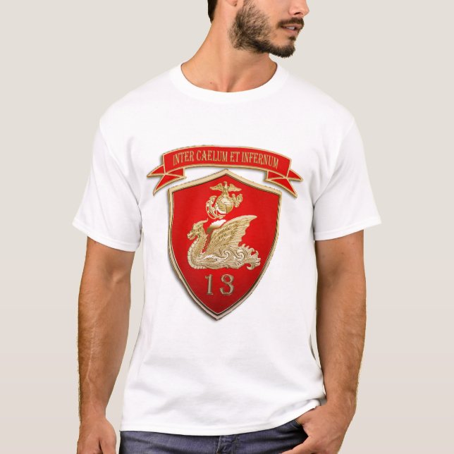 JTF-13 emblem (guld) T Shirt (Framsida)