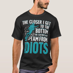 Ju längre ner jag kommer, desto längre är jag från t shirt