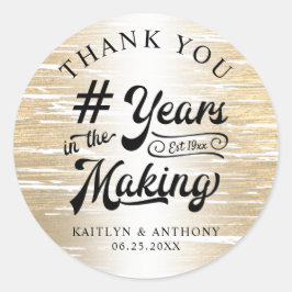 Jubileum Tack Guld ÅR UNDER UTVECKLING Runt Klistermärke