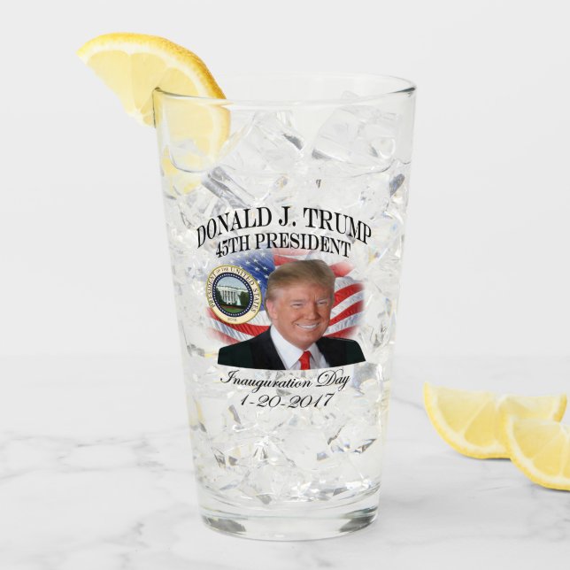 Jubileums- presidentDonald Trump invigning Glaskopp (Framsida Ice)