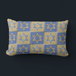 Judaica Star David Metall Guld Blue Pillow Lumbarkudde<br><div class="desc">Du visar Lee Hiller Design Collection. Apparatur,  gåvor och samlarföremål Lee Hiller Photography eller Digital Art Collection. Du kan visa hennes naturfotografi på http://HikeOurPlanet.com/ och följa hennes vandrande blogg i Hett Vår nationalpark.</div>