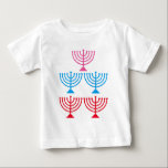 Judar Jewish Menorah gnistra candelabrum Tee<br><div class="desc">Stil: Manar Basic Hooded Sweatshirt Njut av bekvämligheten hos denna varma och otäcka tröjhuva. Du ska till kärlek. Vi har gjort det från en blandning av 10 oz bomull och 100 % bomull ansikte. Den har insticksmaskerade sleever och dubbla nål-pansarhål och grund-band för hållbarhet. Anpassa för att göra det till...</div>