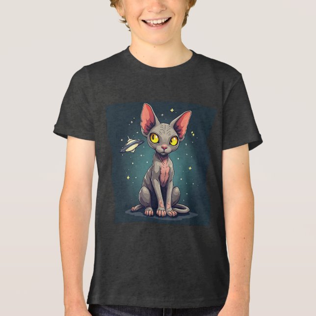 Judging Sphynx Cat UFO Space Cartoon Art T Shirt (Framsida)