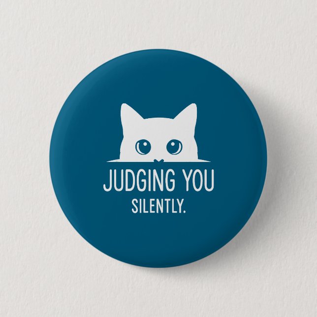 Judging You Silently - Funny Cat  Knapp (Framsida)