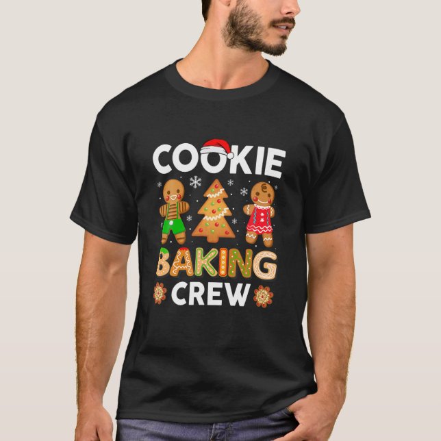 Jul 2021: Uteffekterna Cookie Baking Crew Julafton T Shirt (Framsida)