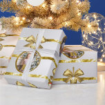 Jul 5 Photo Guld Ornaments & Rand Mönster Presentpapper<br><div class="desc">Anpassa den här Säsong Julafton 5 x Photo Guld Ornament & Linjer Mönster julklappar som figurerar Pappert.</div>