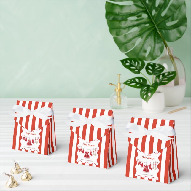 Jul Baby Shower | Santa Clothes Red & White Presentaskar (Multipel)