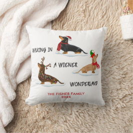 Jul Dachshund som går i ett Wiener Wonderland Kudde