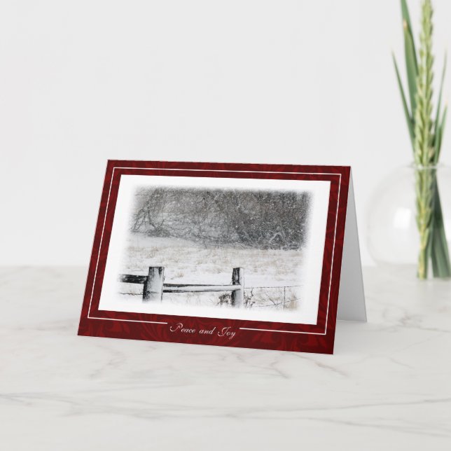 Jul fred och snöig vinterplats för glädje helgkort (Framsida)