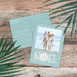 Jul Helgdag Noel Photo Simple Beach Budget Helg Vykort<br><div class="desc">Den här designen har julens moderna helgdag,  ny enkel,  nutida,  tropisk semesterbild från nautiska stranden,  familjeterritox från bild 1 och tropism från dollarkusten,  havslivets turkos teal från havsviken,  trendigets snyggt,  unik typograftext,  typsnitt för vismiskt kalligrafi,  modernt helgdag-öminimalistiskt,  julfotkort från hälsning</div>