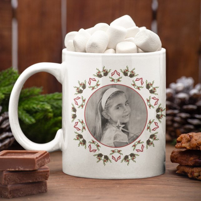 Jul Helgdag Photo Simple Greenery Circle Jumbo Mugg (Elegant Christmas red and green photo mug)