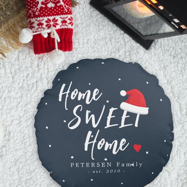 Jul hem sött hem tomtelucka familjenamn rund kudde (Skapare uppladdad)