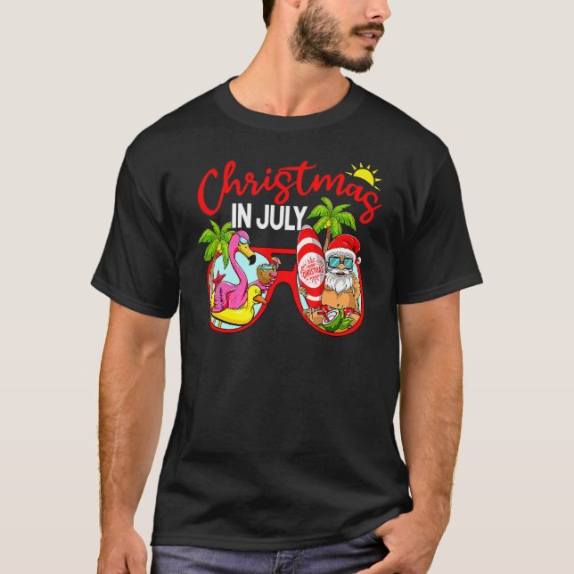 Jul i juli: Glass Flamingo Surfing S T Shirt (Framsida)