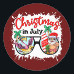 Jul i juli: Gnomes Sunglasses Beach-sommaren Runt Klistermärke<br><div class="desc">Jul i juli Gnomes Sunglasses Beach Summer Vacation Gift. Perfekt-gåva till pappa,  mamma,  pappa,  manar,  kvinnor,  vänner och familjemedlemmar på Thanksgiving Dag,  juldag,  Mors dag,  Fars dag,  4 juli,  1776 Oberoende dag,  veterandagen,  Halloween D,  Patrick's Day</div>