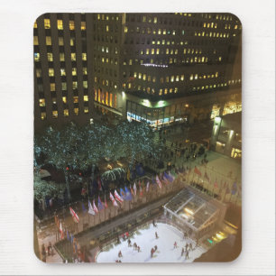 Jul i NYC Rockefeller Center Ice Rink Musmatta