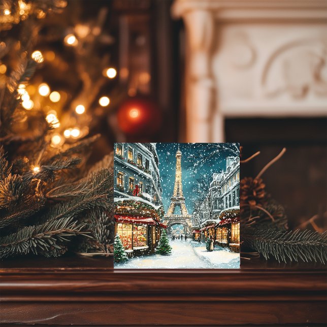 Jul i Paris: Snowy Eiffel Torn Natten Julkort (Skapare uppladdad)