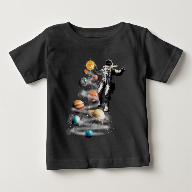 Jul i Space Solar System Astronaut Invati T Shirt (Framsida)