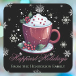 Jul Kopp i Hett Chocolate-Personligen Fyrkantigt Klistermärke<br><div class="desc">Försegla kuverten på dina avgående julkort i julhelg med en Kopp av Hett Chocolate Personlig Helgdag Sticker. Ett märke har en färgstark kopp av choklad med hett som är försedd med röda hollbär och ömtåligt fallande snöflingor. Anpassa med din egen Julhälsningar och familj namn. Ytterligare presentartiklar och helgdag som är...</div>