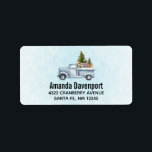 Jul Lastbil med Gräs Träd & Forest Animals Adressetikett<br><div class="desc">Adressetiketter som är utformade för att ge helgdag åt sig själv. En lastbil som transporterar julen gräs träd tillsammans med några skogsdjur. En björn,  en räv och en hjort i ryggen som åker på en tur. Design skapat med vattenfärger.</div>