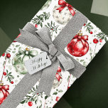 Jul Mistletoe Bauble Greenery Presentpapper<br><div class="desc">Den här elegantens vattenfärgssemester Mistletoe Bauble Ornaments and Greenery omsluter pappra egenskaper vackra sprickor av mistletoe bland röda och grönt hängande ornament perfekt för en hjärtermisk gåva den här julhelgen!</div>