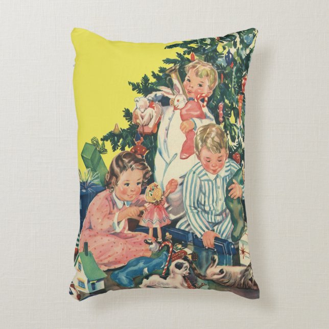 Jul Morgon, Barn Öppnar Julklappar Prydnadskudde (Framsidan(Vertikal))