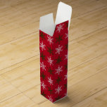 Jul-Presentask för Vinflaska - Red Snöflingor Presentask För Vinflaska<br><div class="desc">En julklapp för julhelg. Den här julklappen har grönt och vitt snöflingor på röd bakgrund. Ett enkelt sätt att förbättra en gåva till den speciella personen.</div>