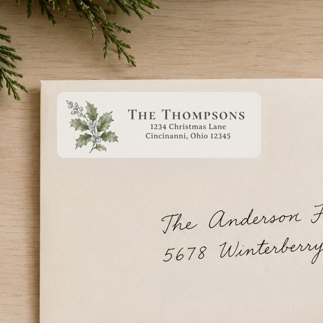Jul returadress Vintergrönska  Etikett (Personalized green return address labels with elegant Christmas foliage and holly berries.)