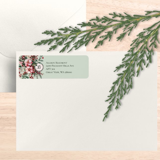 Jul Rosa Blommig Sprayn Elegant Monogram Returadress Etikett (Pink Christmas floral spray monogrammed return address label on an envelope.)