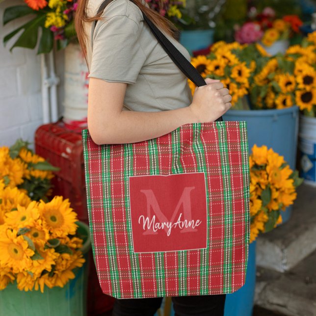 Jul - Rustic Monogram Red Helgdag Play Tygkasse (Holiday monogram red and green plaid pattern tote bag)