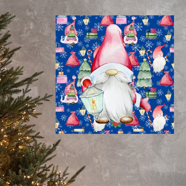 Jul Santa Gnome & Blå Mönsterbakgrund Poster (Christmas Santa Gnome & Blue Pattern Background Poster)